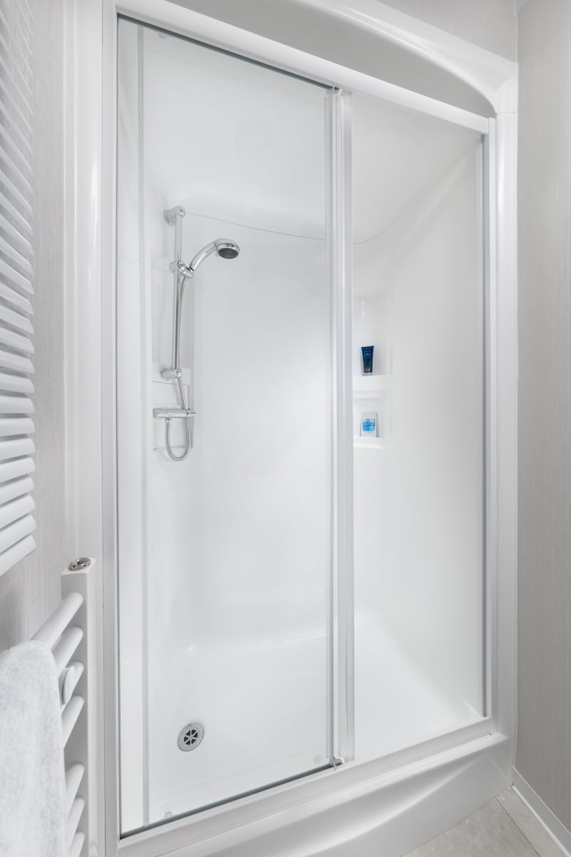 int-loire-35-x-12-2b-washroom-shower-web